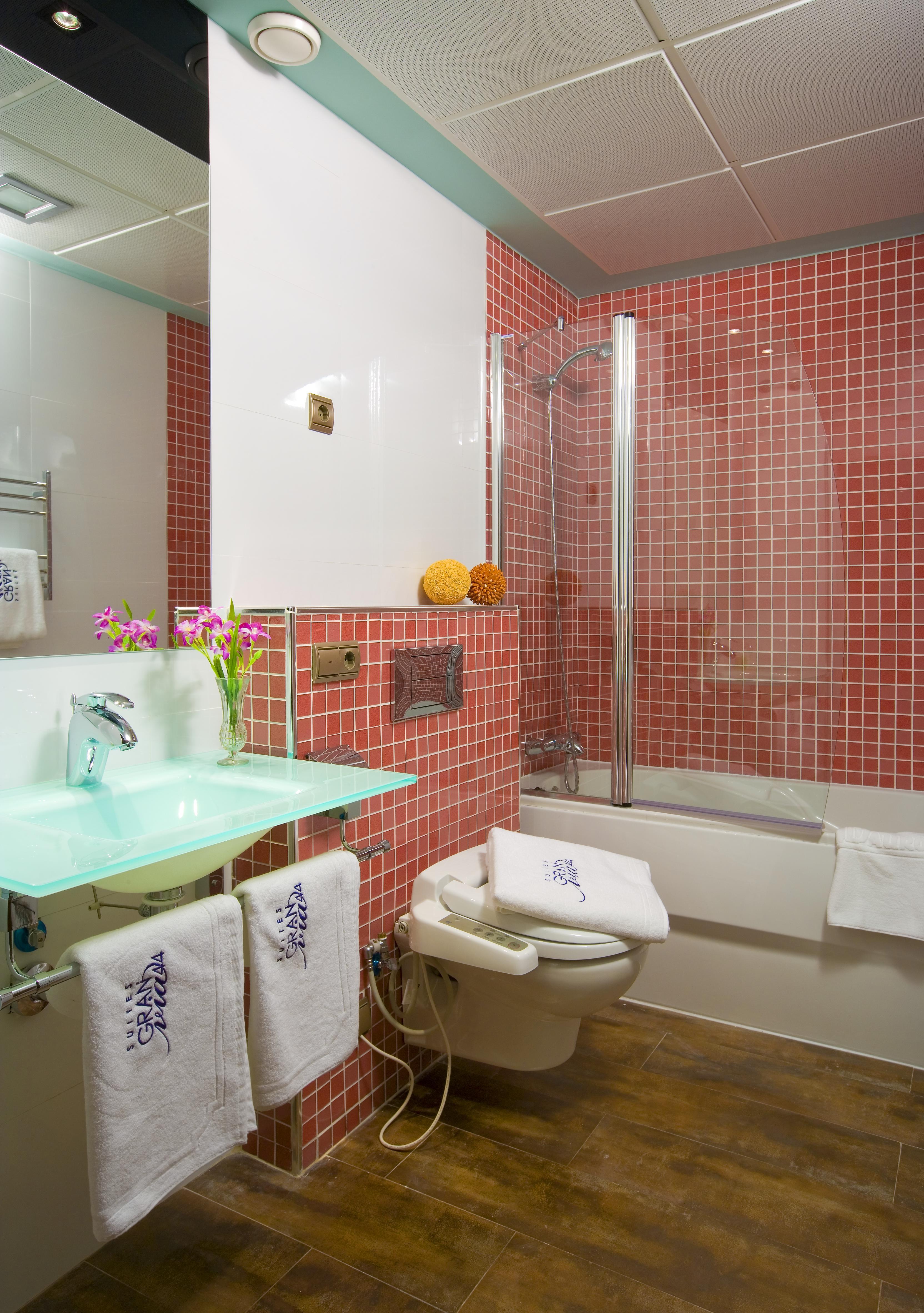 Suites Gran Via 44 Granada Bagian luar foto