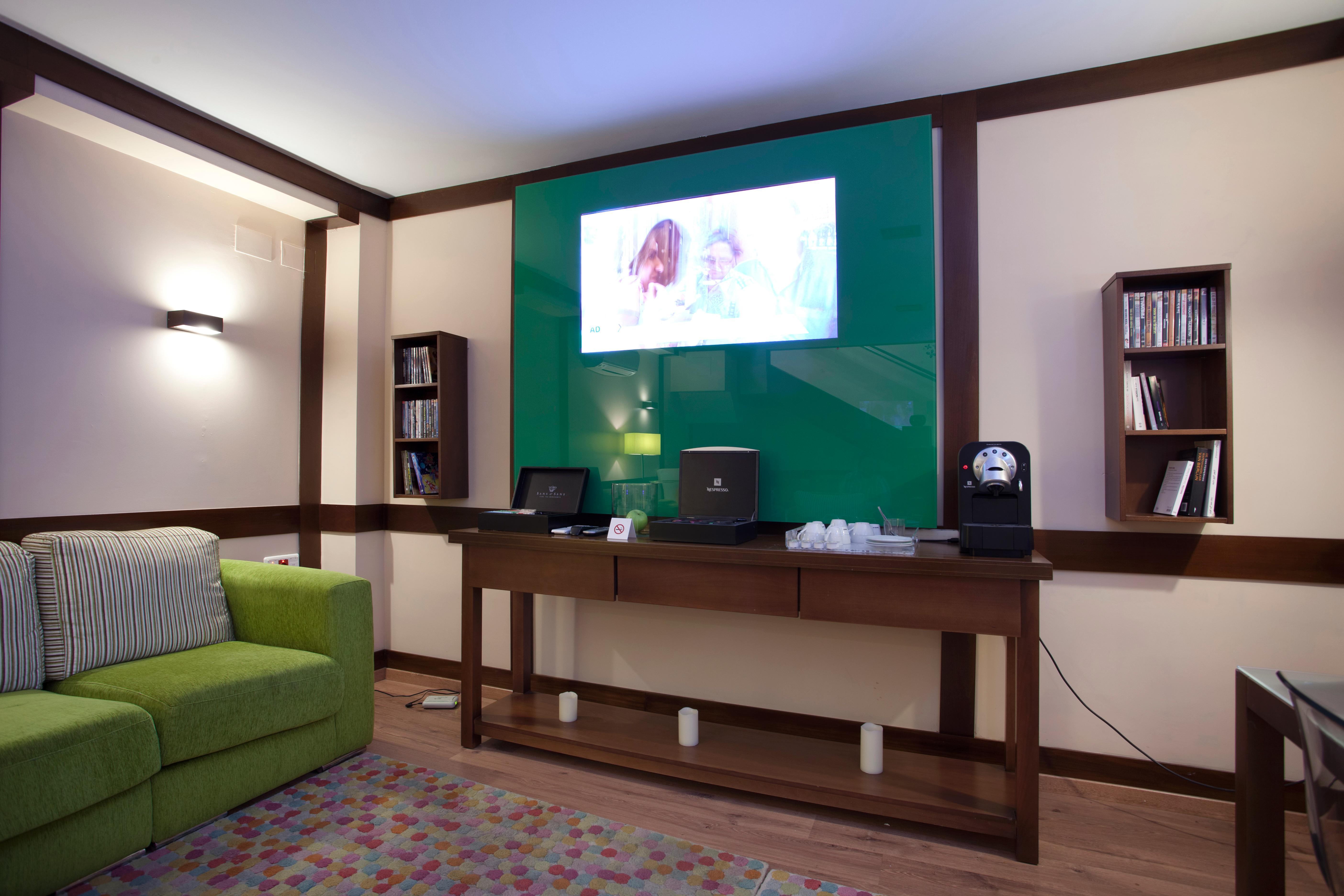 Suites Gran Via 44 Granada Bagian luar foto