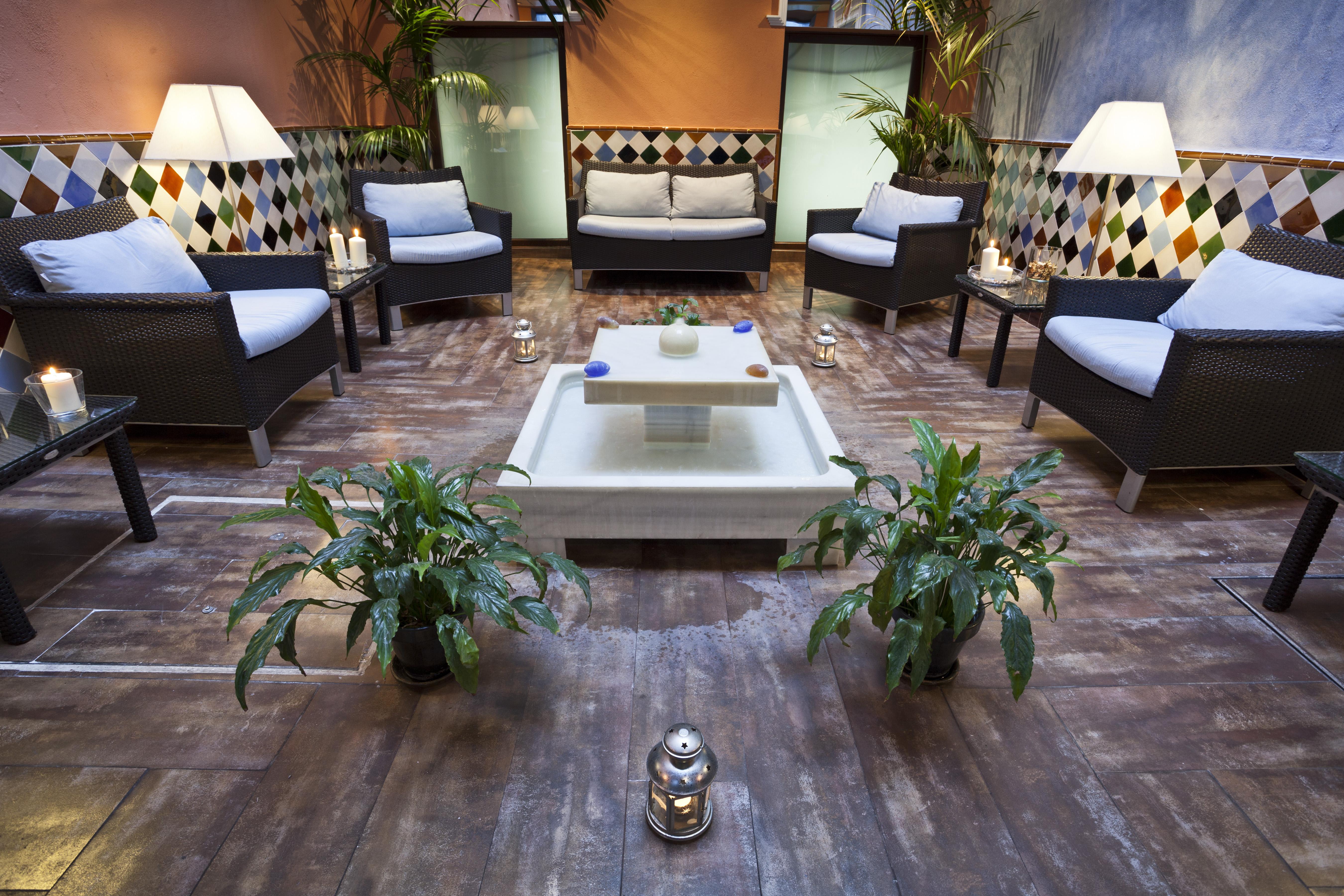 Suites Gran Via 44 Granada Bagian luar foto
