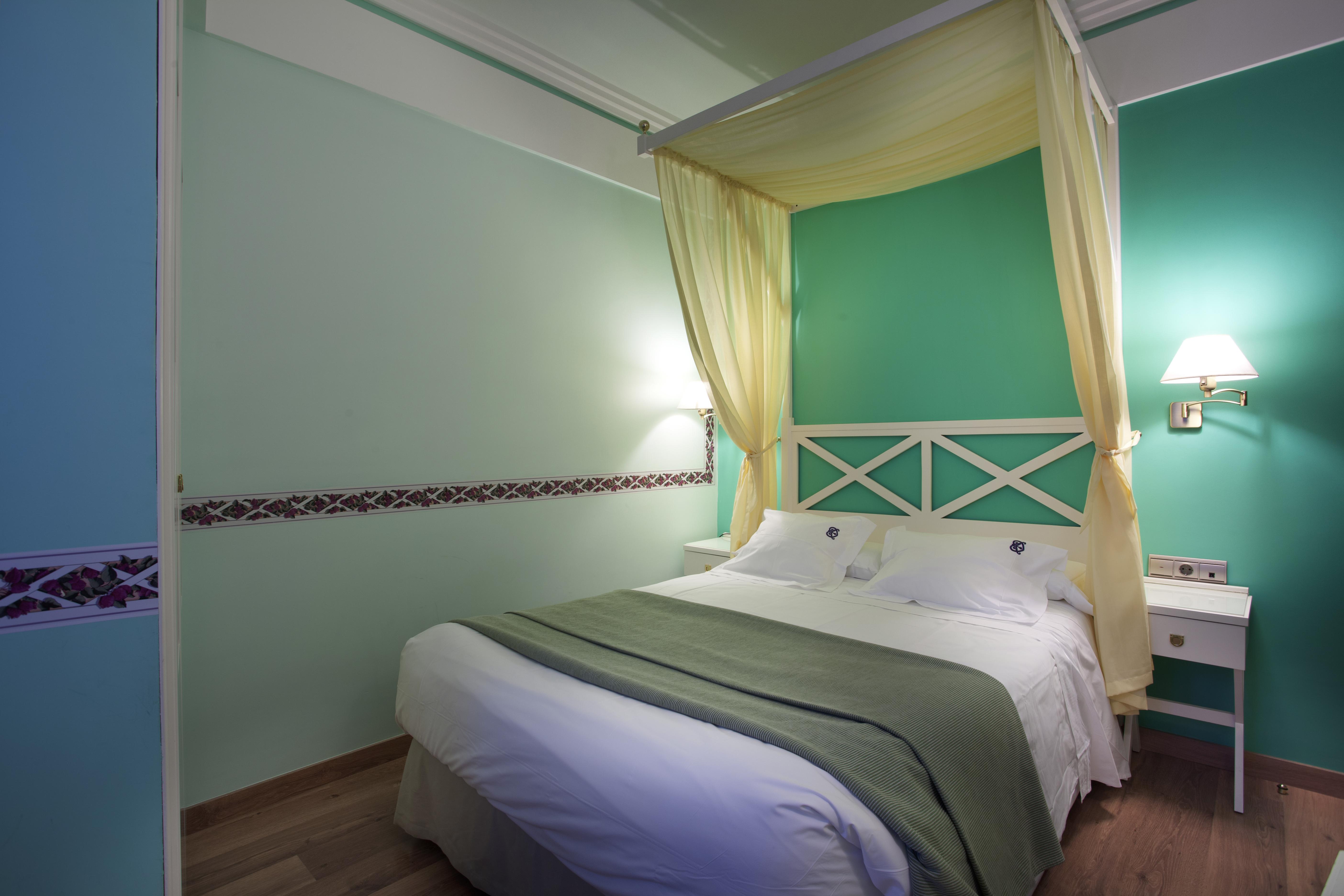 Suites Gran Via 44 Granada Bagian luar foto