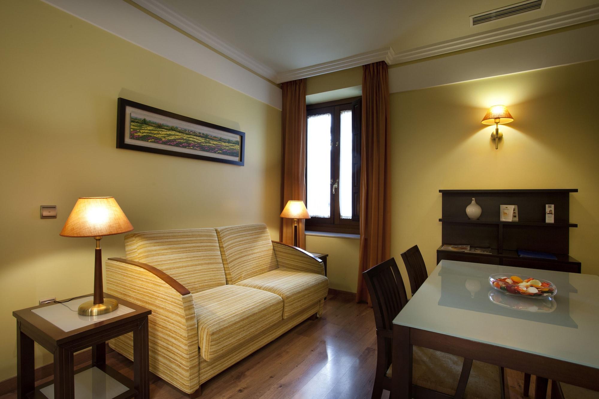Suites Gran Via 44 Granada Bagian luar foto