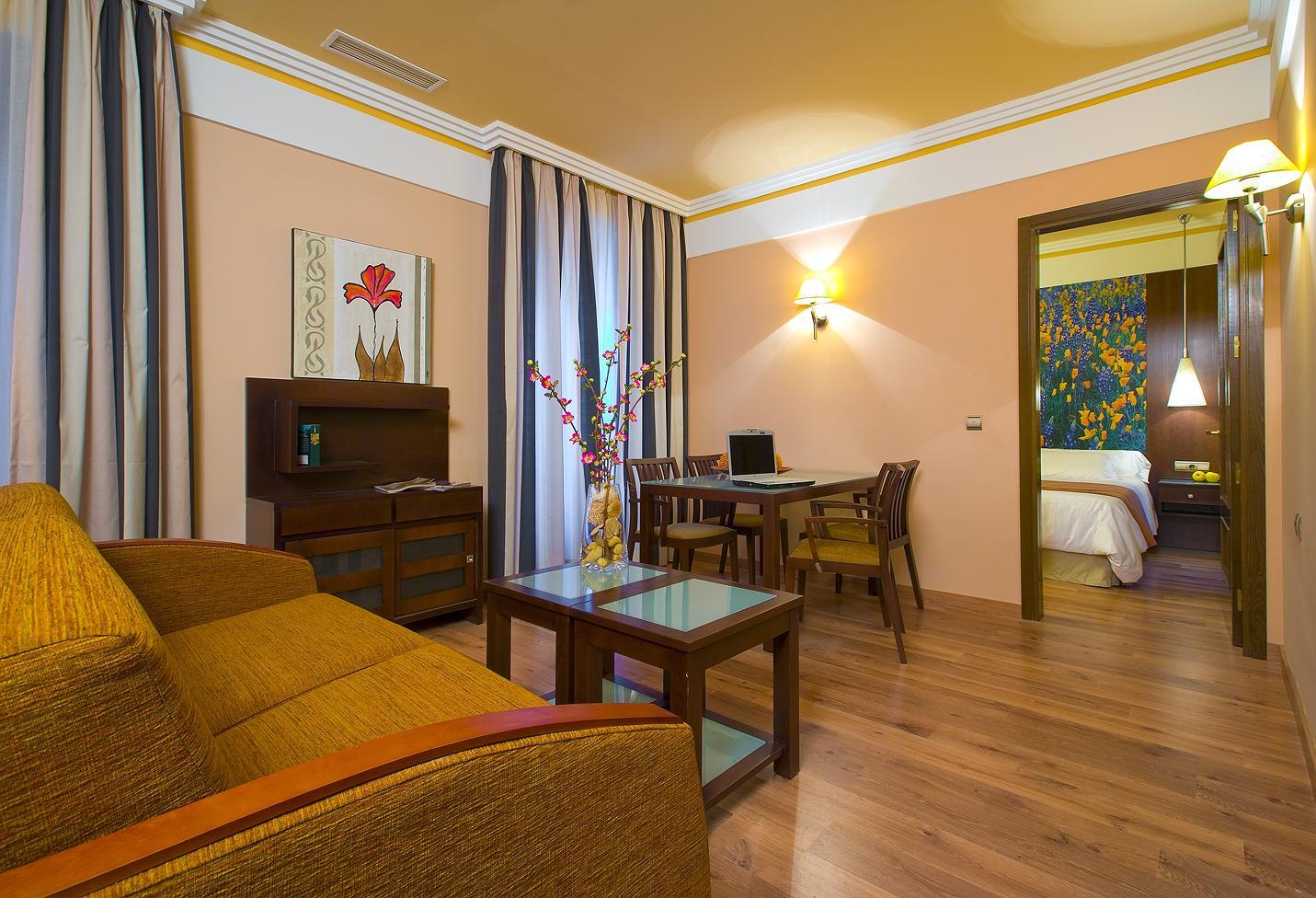Suites Gran Via 44 Granada Ruang foto