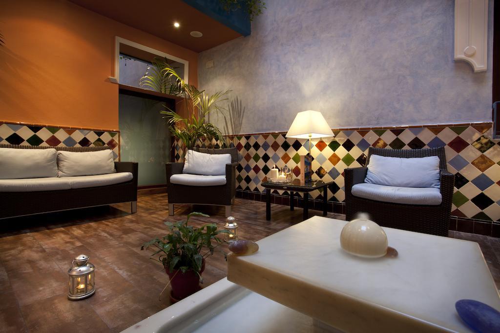 Suites Gran Via 44 Granada Bagian luar foto