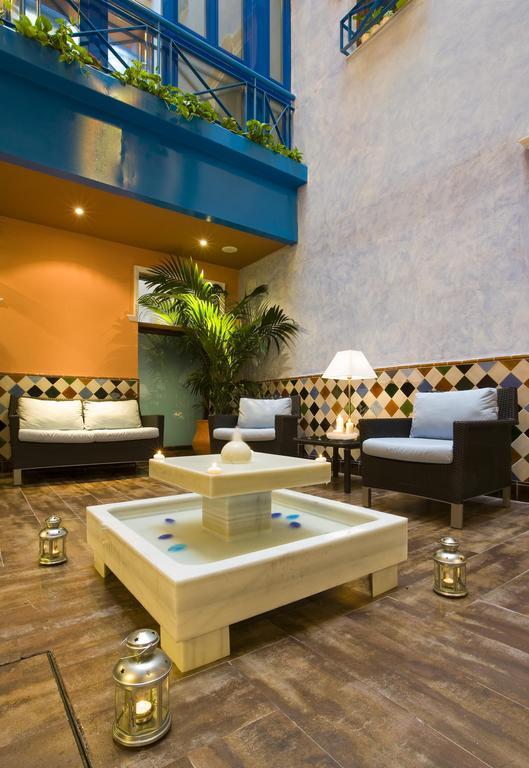 Suites Gran Via 44 Granada Bagian luar foto