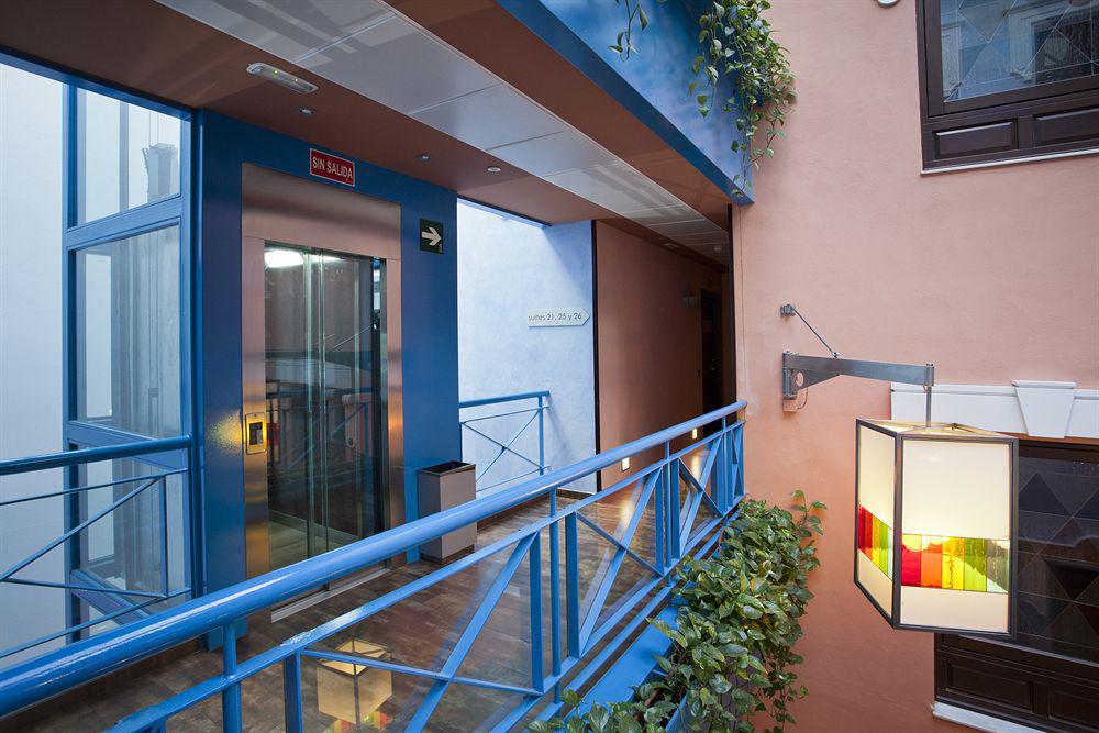 Suites Gran Via 44 Granada Bagian luar foto